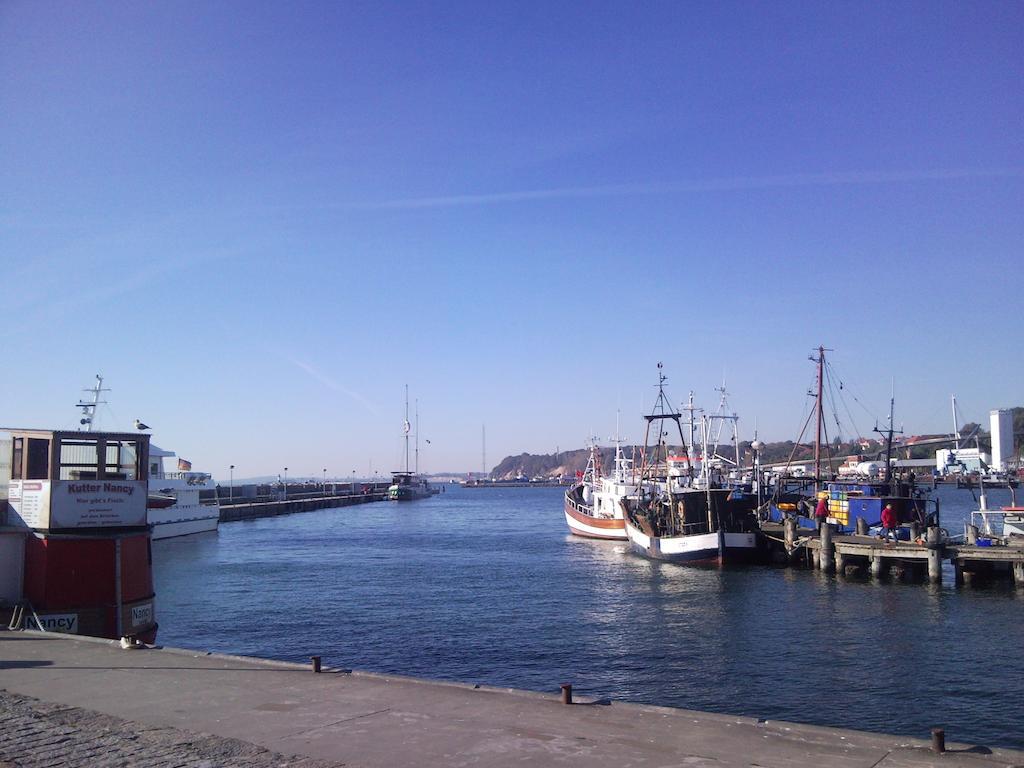 Ferienwohnung In Sassnitz Ruegen Naehe Weltnaturerbe Kreidekueste Exterior photo